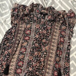 Aqua Women's Black Floral Blouse